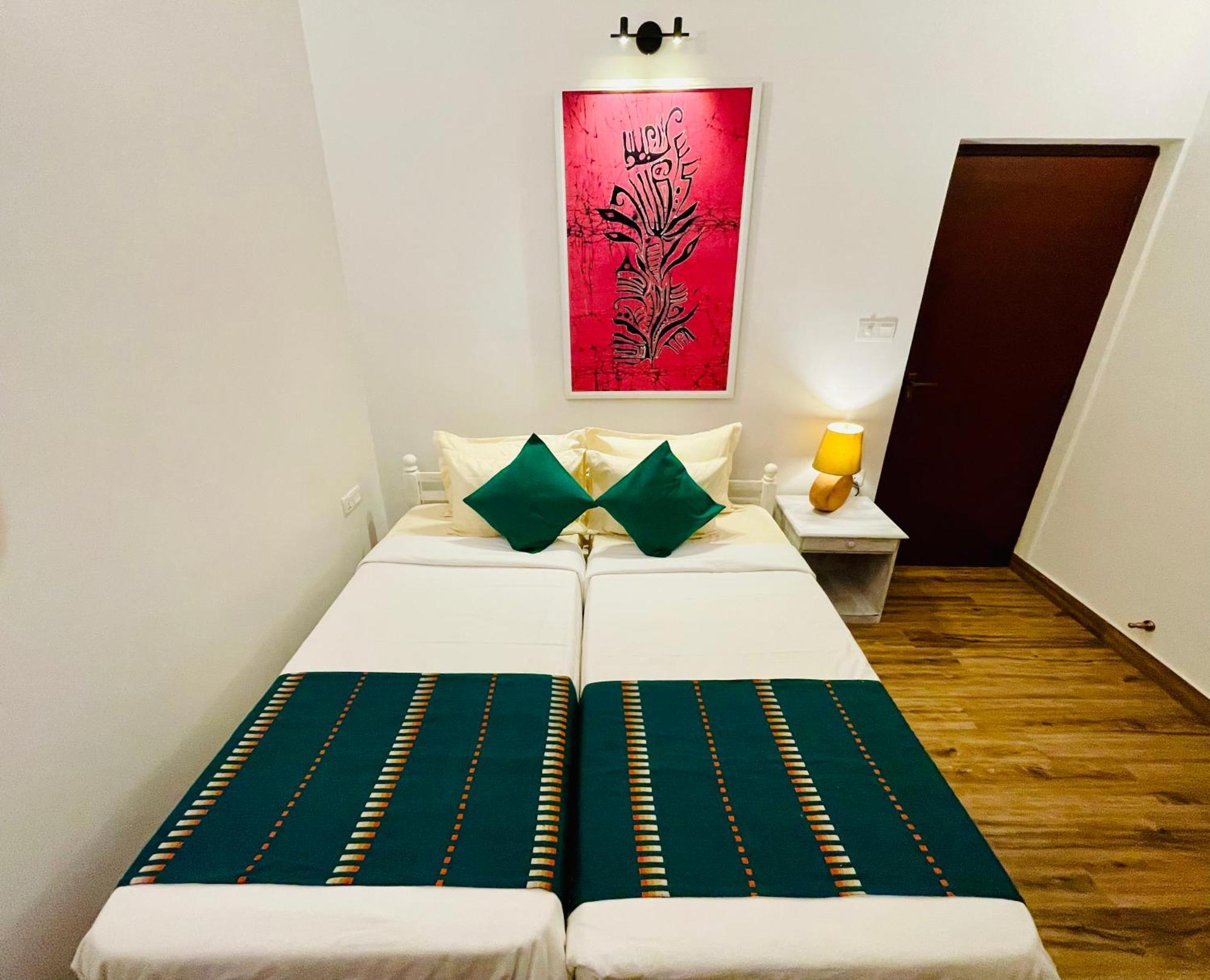 Ayur Ayur White Sail Villa Dalupotha Dış mekan fotoğraf