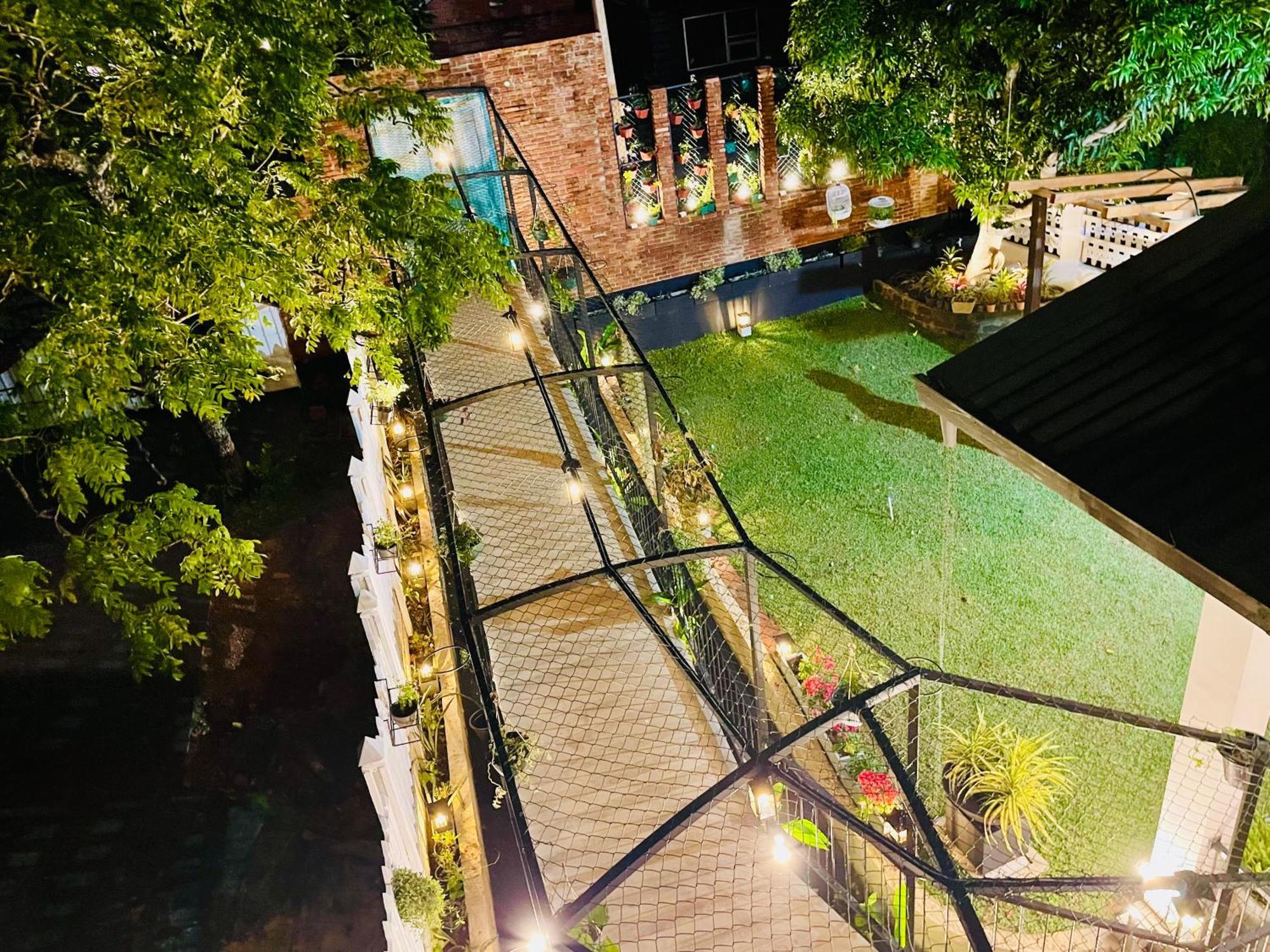 Ayur Ayur White Sail Villa Dalupotha Dış mekan fotoğraf