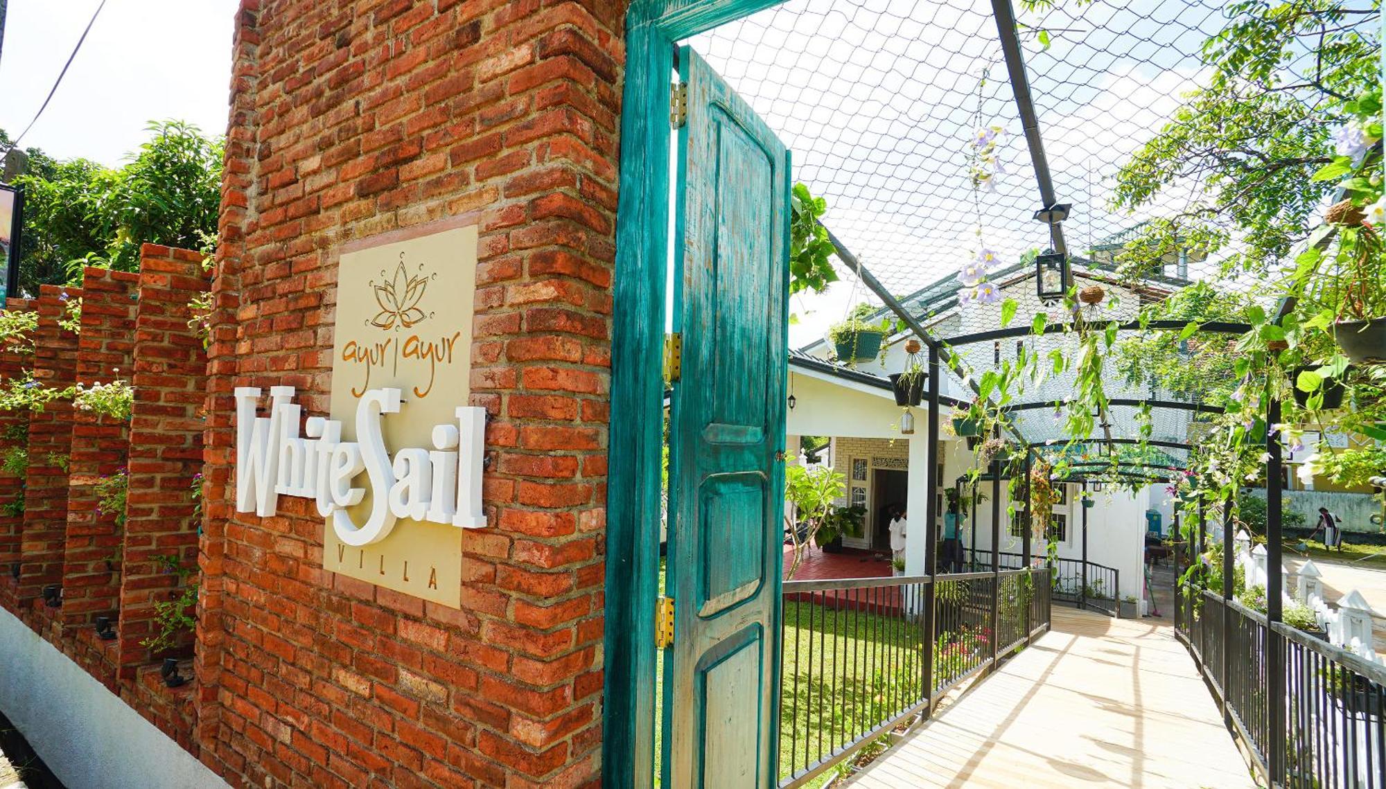 Ayur Ayur White Sail Villa Dalupotha Dış mekan fotoğraf