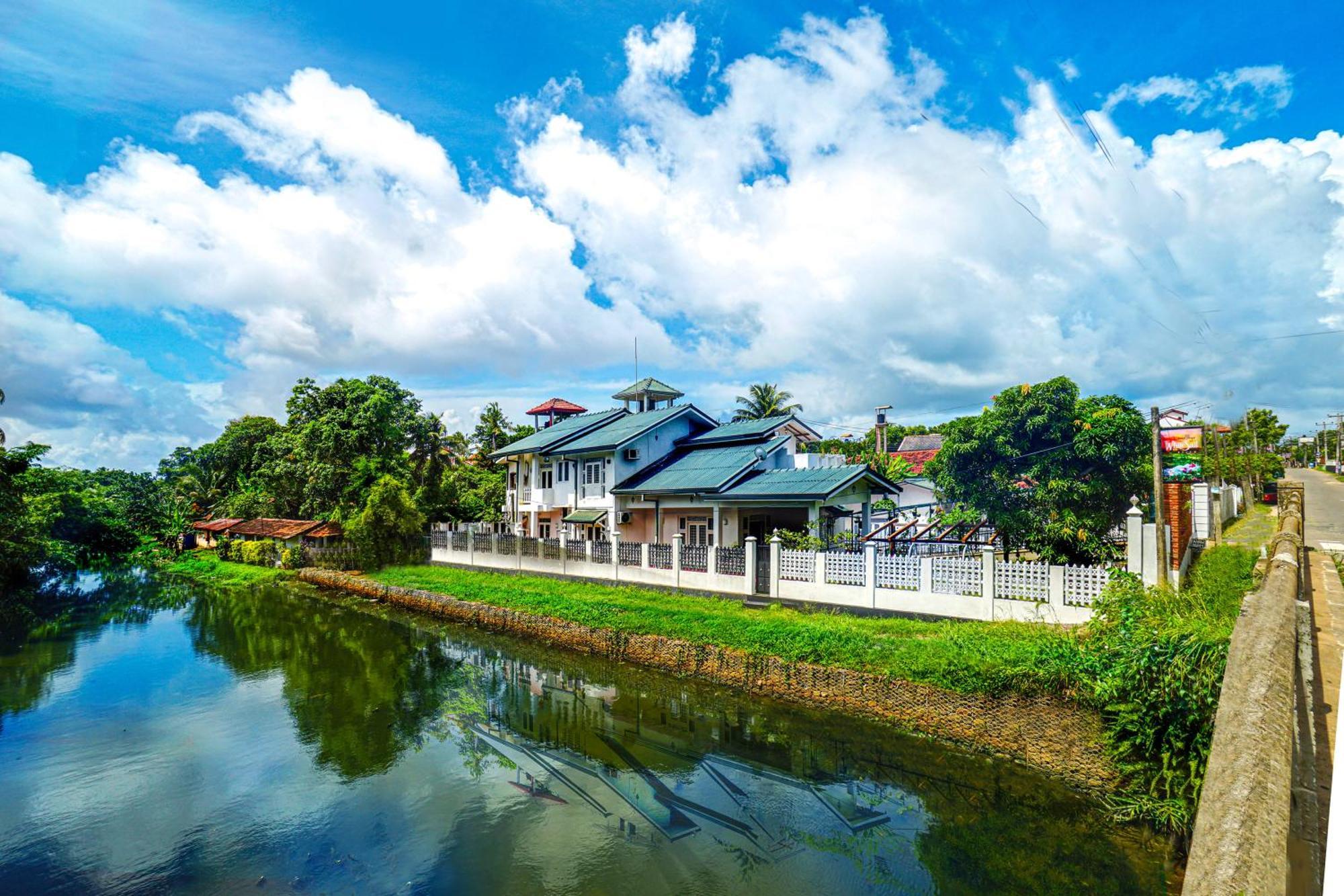 Ayur Ayur White Sail Villa Dalupotha Dış mekan fotoğraf